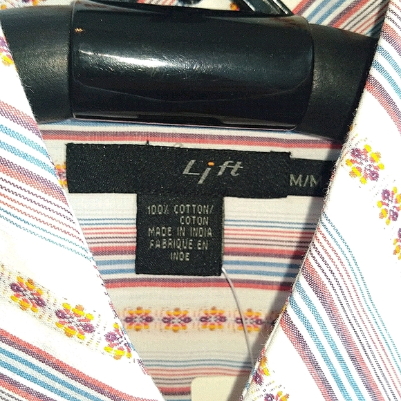 Lift shirt - NWOT - Picture 3 of 5